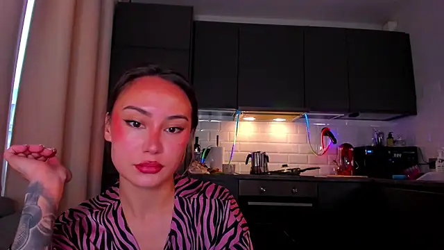 Snapshot of baobei03 chatting on 11/05/25, 09:31 baobei03 online show from 11/05/25, 09:31