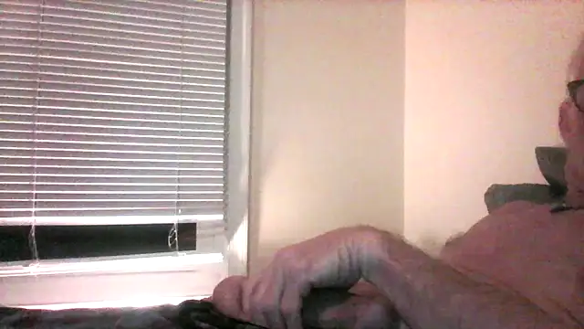 Snapshot of marcie2963 chatting on 11/03/25, 11:22 marcie2963 online show from 11/03/25, 11:22