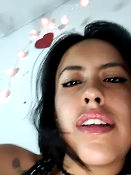 Snapshot of Queen_Ashly chatting on 03/07/26, 03:47 Queen Ashly online show from 03/07/26, 03:47