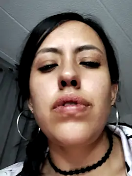 Snapshot of Queen_Ashly chatting on 03/15/26, 04:07 Queen Ashly online show from 03/15/26, 04:07