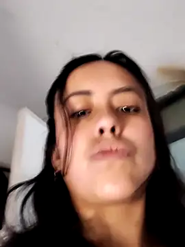 Snapshot of Queen_Ashly chatting on 05/24/26, 02:49 Queen Ashly online show from 05/24/26, 02:49