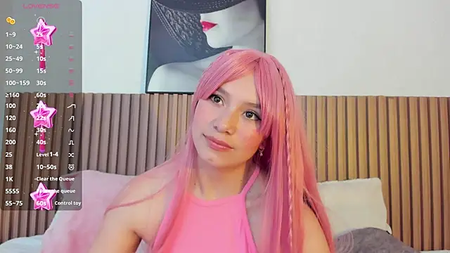 Alisha Olsen  online show from 10/03/25, 05:04