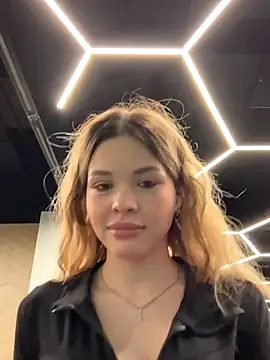 Snapshot of SMELLSEX chatting on 11/07/25, 07:03 SMELLSEX online show from 11/07/25, 07:03