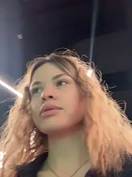 Snapshot of SMELLSEX chatting on 11/10/25, 07:24 SMELLSEX online show from 11/10/25, 07:24