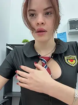 Snapshot of SMELLSEX chatting on 04/19/26, 11:42 SMELLSEX online show from 04/19/26, 11:42