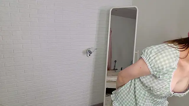 Katie ktk online show from 09/27/25, 01:49