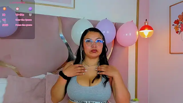 AbbieJoness   online show from 11/06/25, 01:12