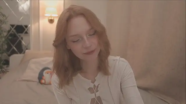 Snapshot of claire_bennett chatting on 10/08/25, 03:26 claire bennett online show from 10/08/25, 03:26