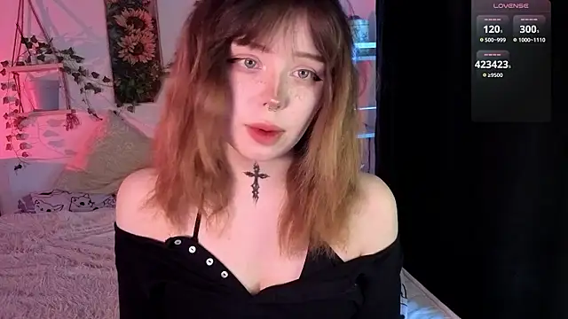 Snapshot of RileyVice chatting on 02/01/26, 08:13 RileyVice online show from 02/01/26, 08:13