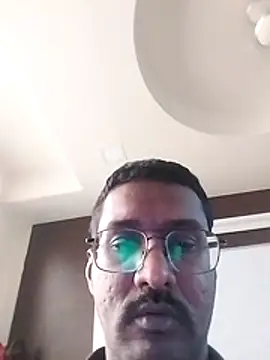 Snapshot of samura55 chatting on 11/27/25, 05:31 samura55 online show from 11/27/25, 05:31