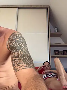 Enriko Aisah2025 online show from 09/19/25, 12:28