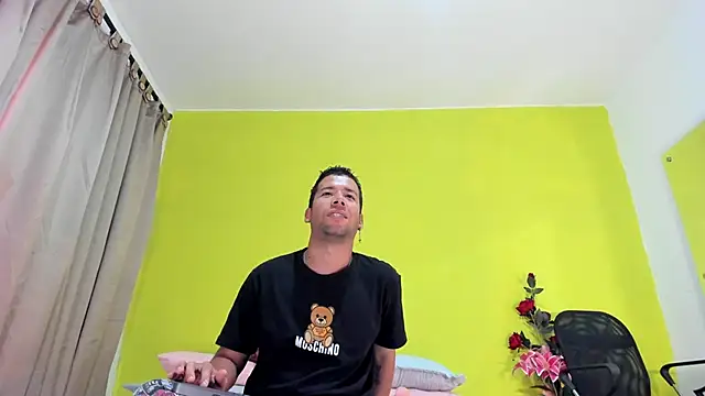 Celesteyorucso online show from 09/10/25, 07:03