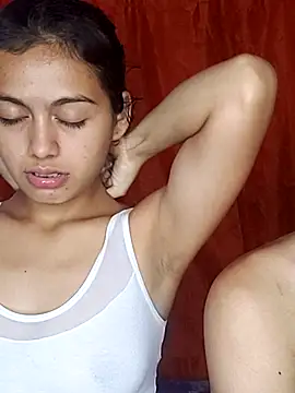 Snapshot of nezuko-uwu chatting on 10/11/25, 06:12 nezuko-uwu online show from 10/11/25, 06:12