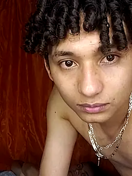 Snapshot of nezuko-uwu chatting on 10/22/25, 06:46 nezuko-uwu online show from 10/22/25, 06:46