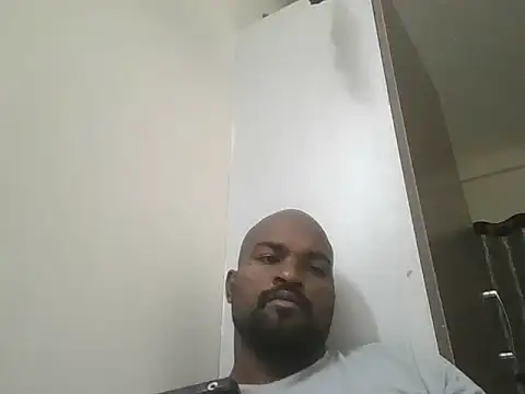 king godgm online show from 10/31/25, 04:30