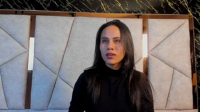 Maddy-Johnson- online show from 09/10/25, 03:06