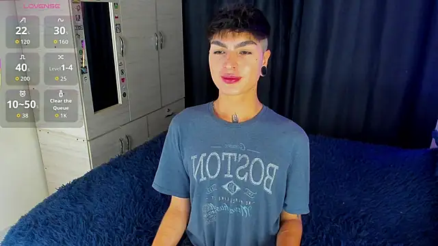 Snapshot of Dark_luckyyy chatting on 09/19/25, 10:54 Dark luckyyy online show from 09/19/25, 10:54