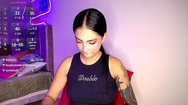 mia yireth online show from 05/07/26, 11:32