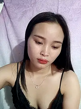 Lili lovely online show from 10/20/25, 03:18