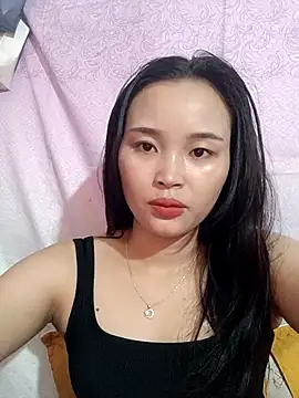 Lili lovely online show from 10/26/25, 01:22