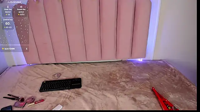 MissCandyliciouss online show from 09/23/25, 01:25