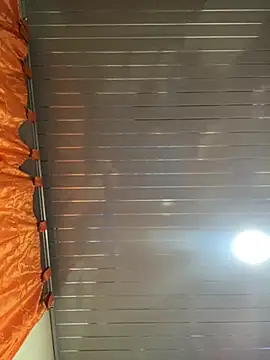 Nezuko-uWux online show from 11/30/25, 12:14