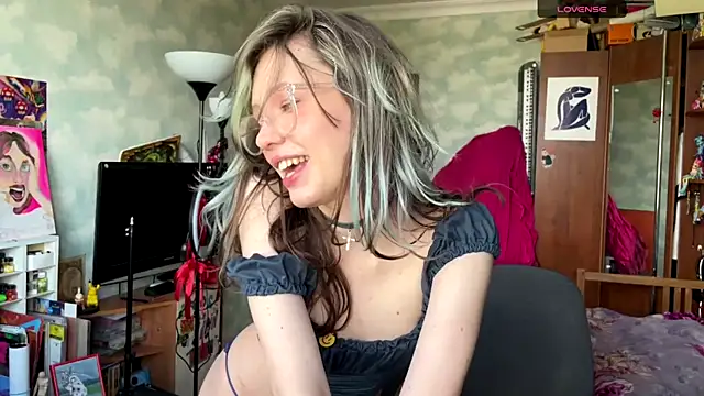 darling darinka online show from 06/06/26, 07:57