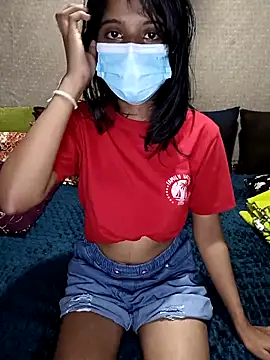 Snapshot of emali_baba chatting on 11/06/25, 03:40 emali baba online show from 11/06/25, 03:40