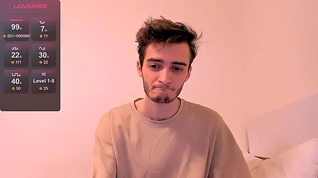 Snapshot of spider____man chatting on 11/17/25, 11:16 spider man online show from 11/17/25, 11:16