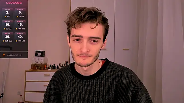 Snapshot of spider____man chatting on 11/30/25, 06:12 spider man online show from 11/30/25, 06:12