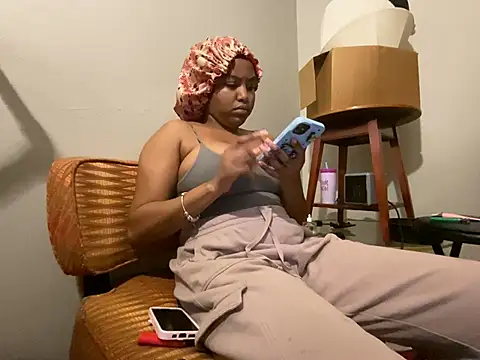 princesslivv online show from 05/27/26, 05:48