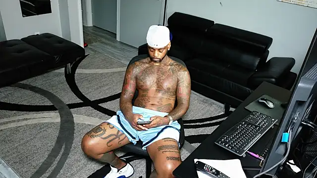 SLANGONDEMHOES online show from 09/30/25, 10:04