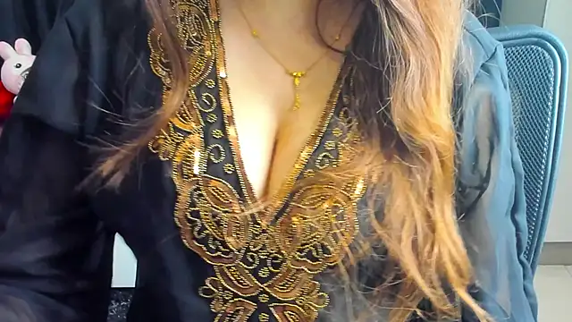 Snapshot of Shawtty_Girl chatting on 09/29/25, 05:51 Shawtty Girl online show from 09/29/25, 05:51