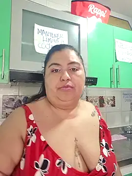 Snapshot of curvy_diva_ chatting on 09/28/25, 11:59 curvy diva  online show from 09/28/25, 11:59