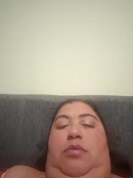 Snapshot of curvy_diva_ chatting on 09/29/25, 01:55 curvy diva  online show from 09/29/25, 01:55