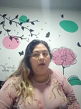 Snapshot of curvy_diva_ chatting on 10/17/25, 11:02 curvy diva  online show from 10/17/25, 11:02