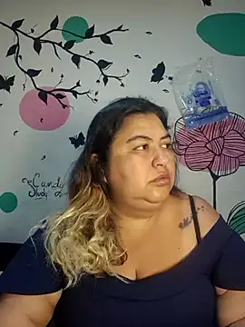 Snapshot of curvy_diva_ chatting on 10/18/25, 11:11 curvy diva  online show from 10/18/25, 11:11