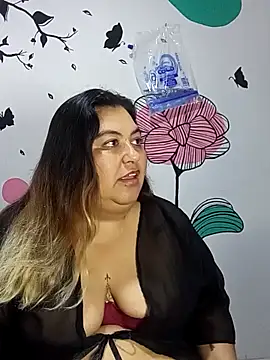 Snapshot of curvy_diva_ chatting on 10/19/25, 11:55 curvy diva  online show from 10/19/25, 11:55