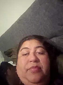 Snapshot of curvy_diva_ chatting on 10/23/25, 01:49 curvy diva  online show from 10/23/25, 01:49