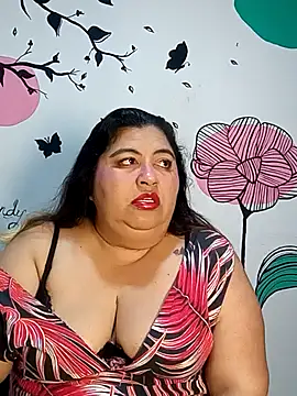 Snapshot of curvy_diva_ chatting on 10/25/25, 11:29 curvy diva  online show from 10/25/25, 11:29
