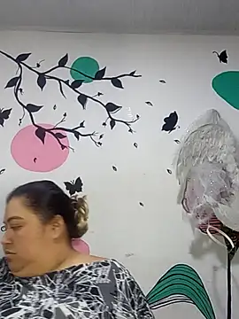 Snapshot of curvy_diva_ chatting on 11/02/25, 09:11 curvy diva online show from 11/02/25, 09:11