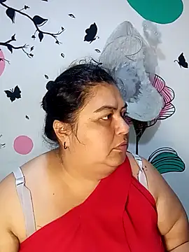 Snapshot of curvy_diva_ chatting on 11/24/25, 10:26 curvy diva online show from 11/24/25, 10:26