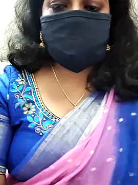 saritha29 online show from 09/14/25, 04:50