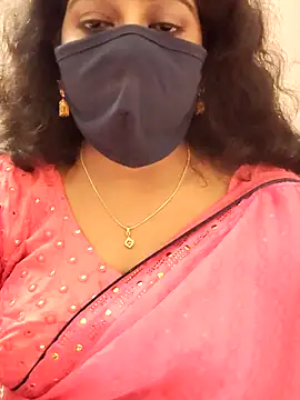 saritha29 online show from 09/18/25, 11:12