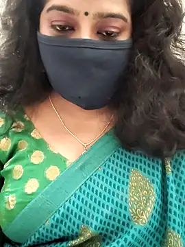 saritha29 online show from 10/22/25, 05:02