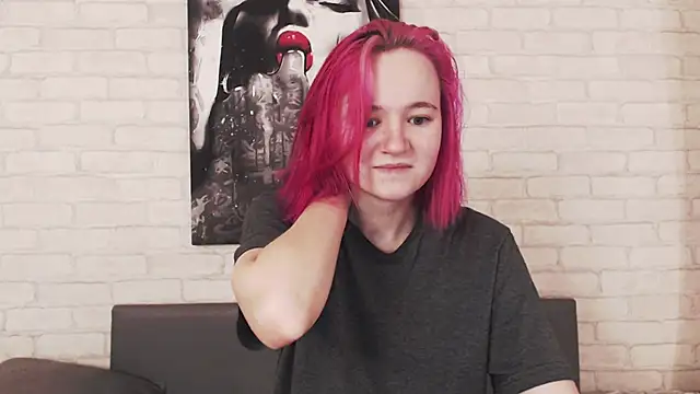 Ericha Stone online show from 09/13/25, 01:49