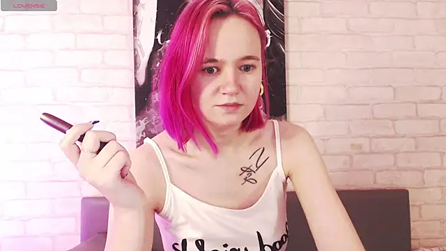 Ericha Stone online show from 09/21/25, 02:46