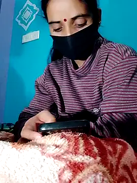 Pahadi couple online show from 11/04/25, 06:18