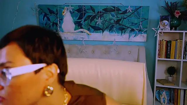 LauraDavidsons online show from 09/19/25, 04:40