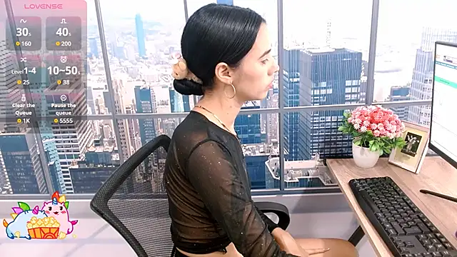 vanesa19  online show from 10/06/25, 01:52